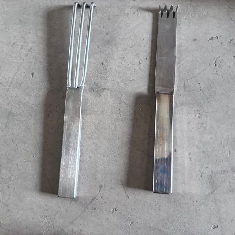 Broiler evisceration spoon and claw in polished 304 stainless steel
