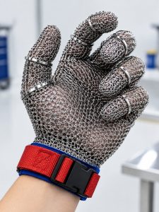 Five finger 316L stainless steel chainmail cut resistant glove with adjustable wrist strap